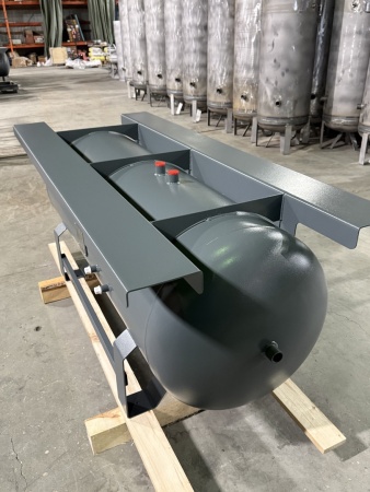  Ресивер горизонтальный РГ-500/10 GEPROM (направляющие) в Челябинске  | DILEKS.RU